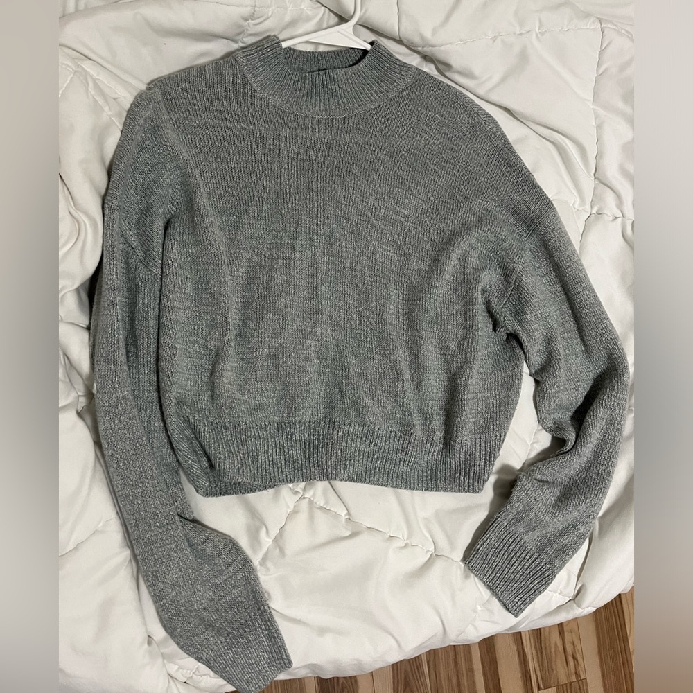 Gray H&M sweater